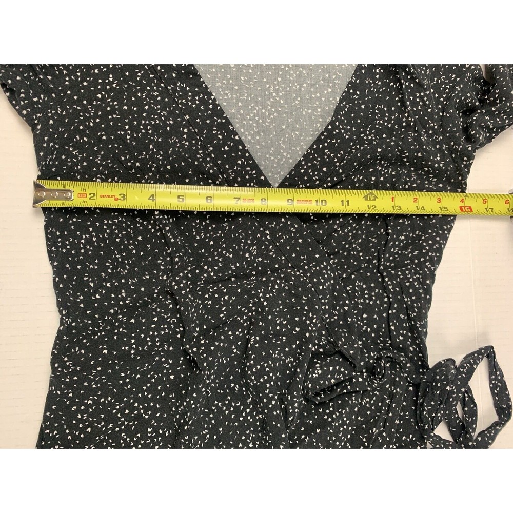 H&M Divided Size 2 Wrap Dress V-neck Long Sleeves Black White Hearts Print - Picture 7 of 12